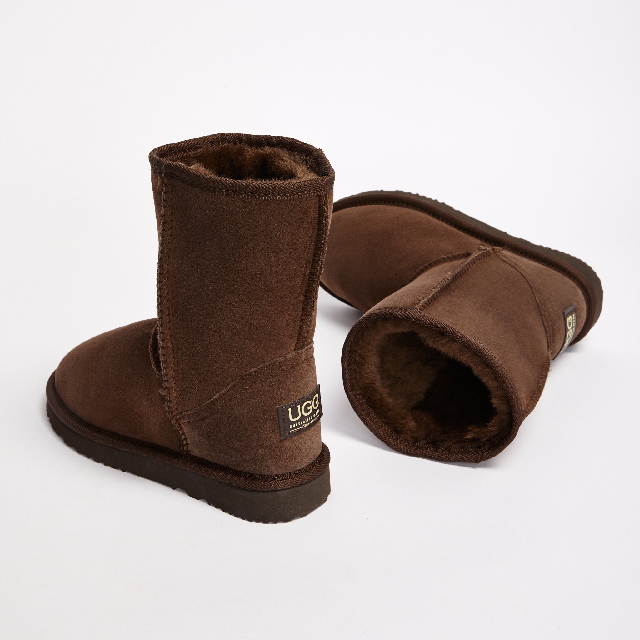 Classic short discount chocolate ugg boots