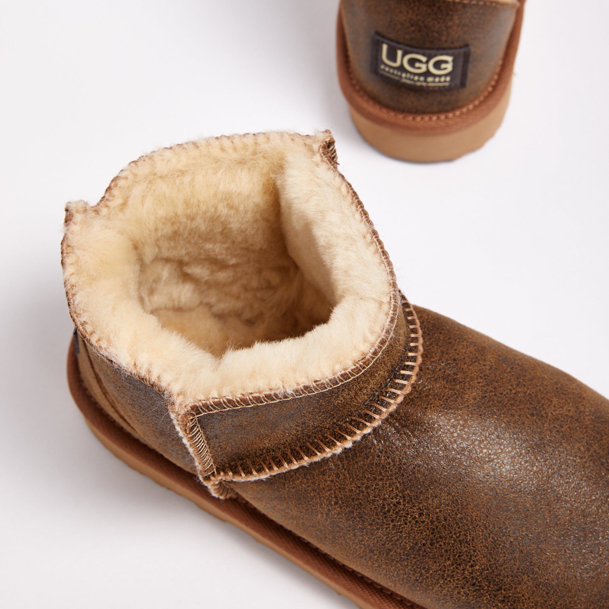 Classic mini bomber boot online