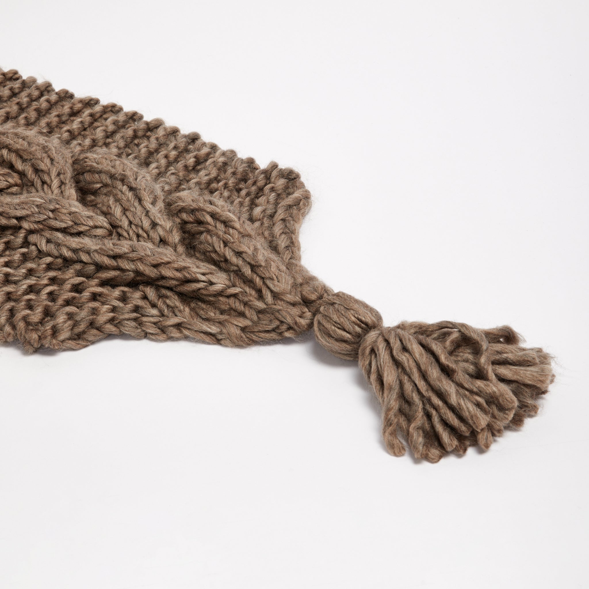 Oversized Chunky Cable Knit Scarf UGG Since 1974
