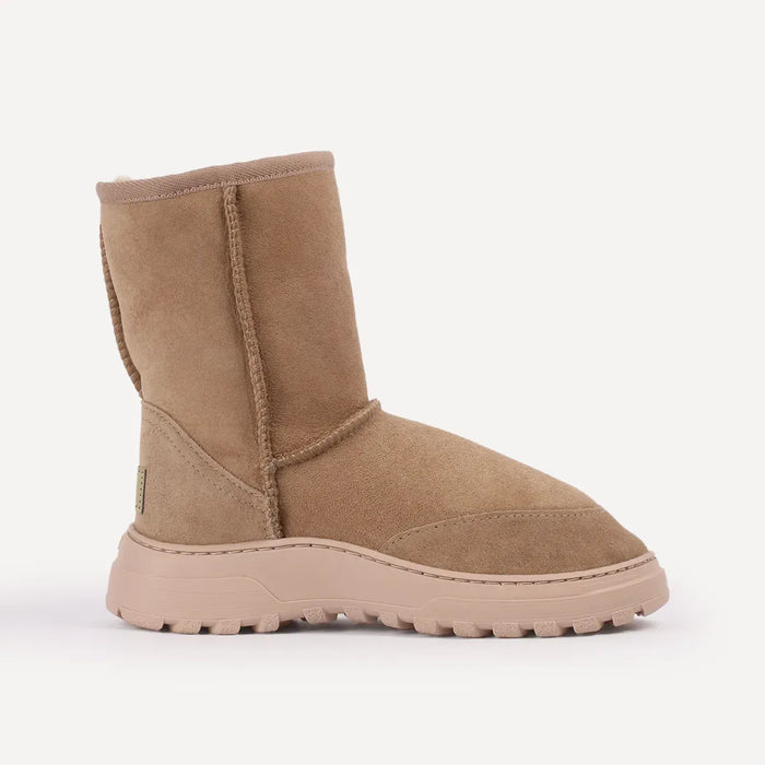 Women's Rugged Outdoor Mid