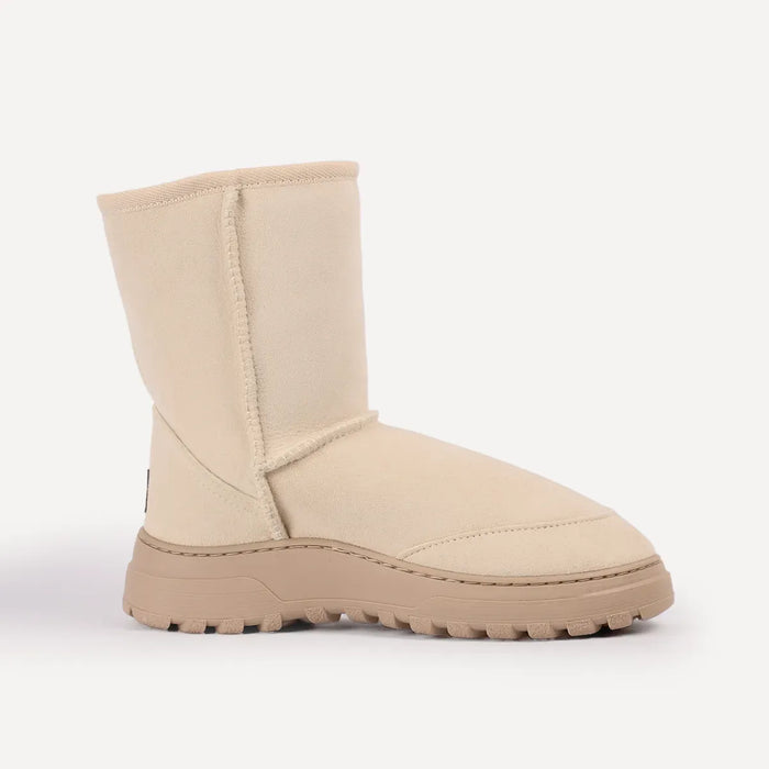 Women's Rugged Outdoor Mid