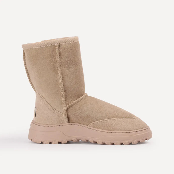 Women's Rugged Outdoor Mid