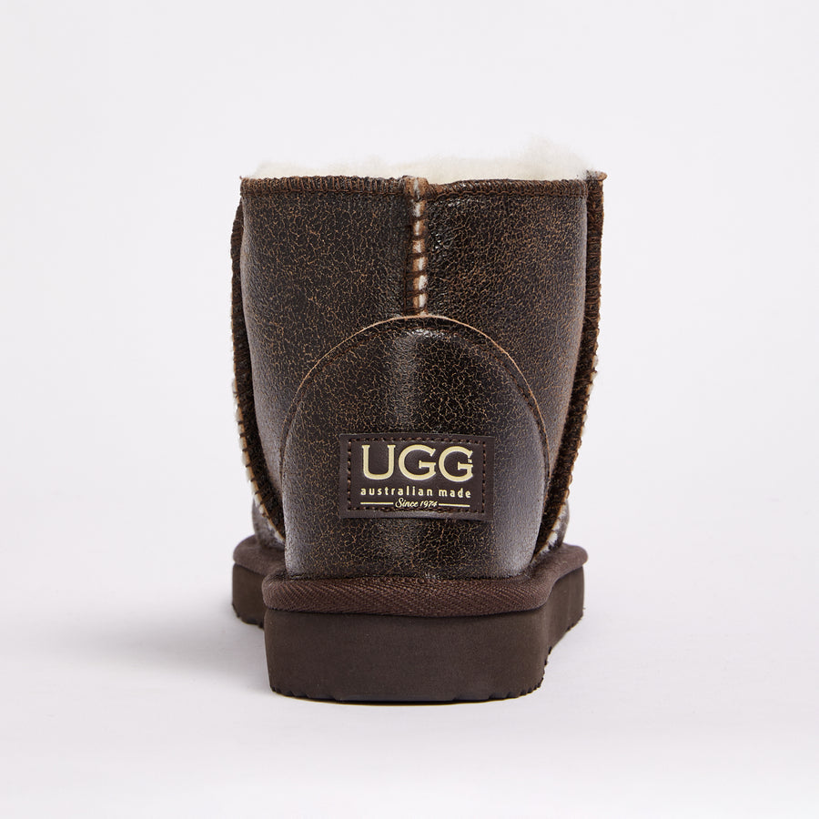 Ugg classic store mini bomber boot