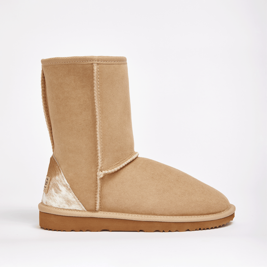 Classic short ii outlet metallic uggs