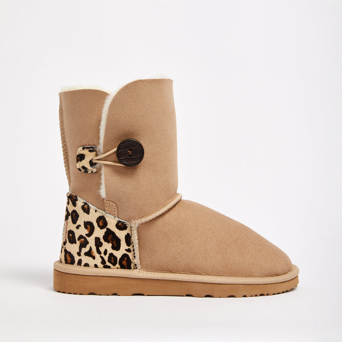 Women&#39;s Burleigh Button Mid Baby Leopard