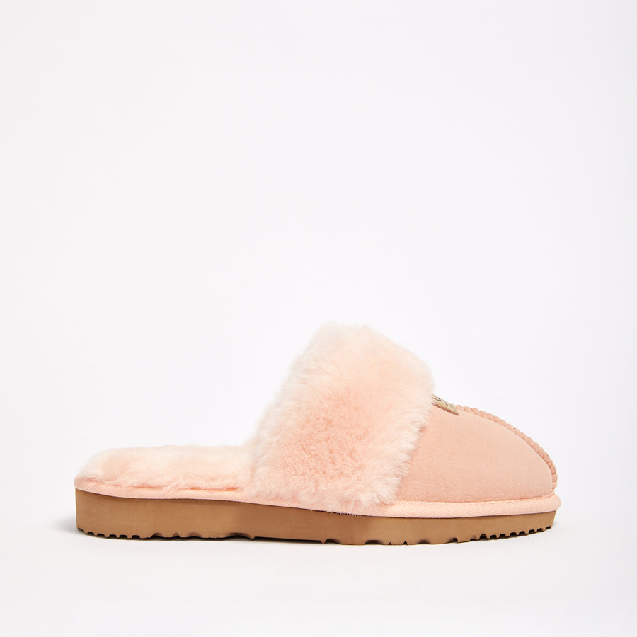 Pink discount designer slippers