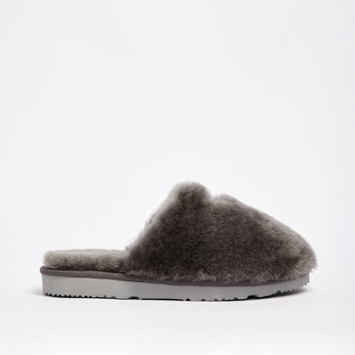 Women&#39;s Classic Fluffy Slipper