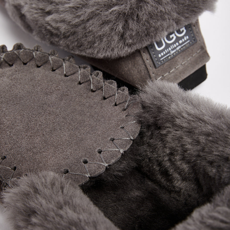 Men s Australian Moccasin UGG Since 1974