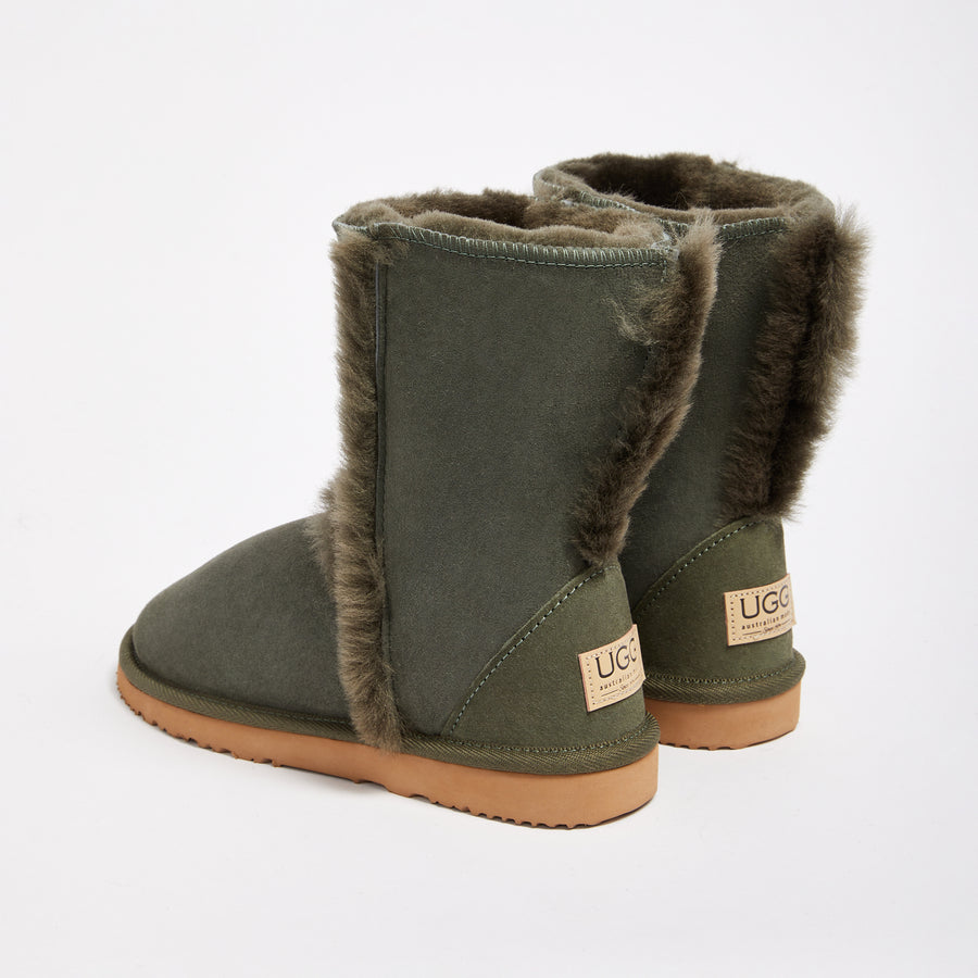 Green sheepskin boots store