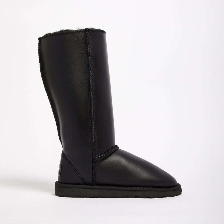 Ugg women's classic tall on sale rubber boot suede in black