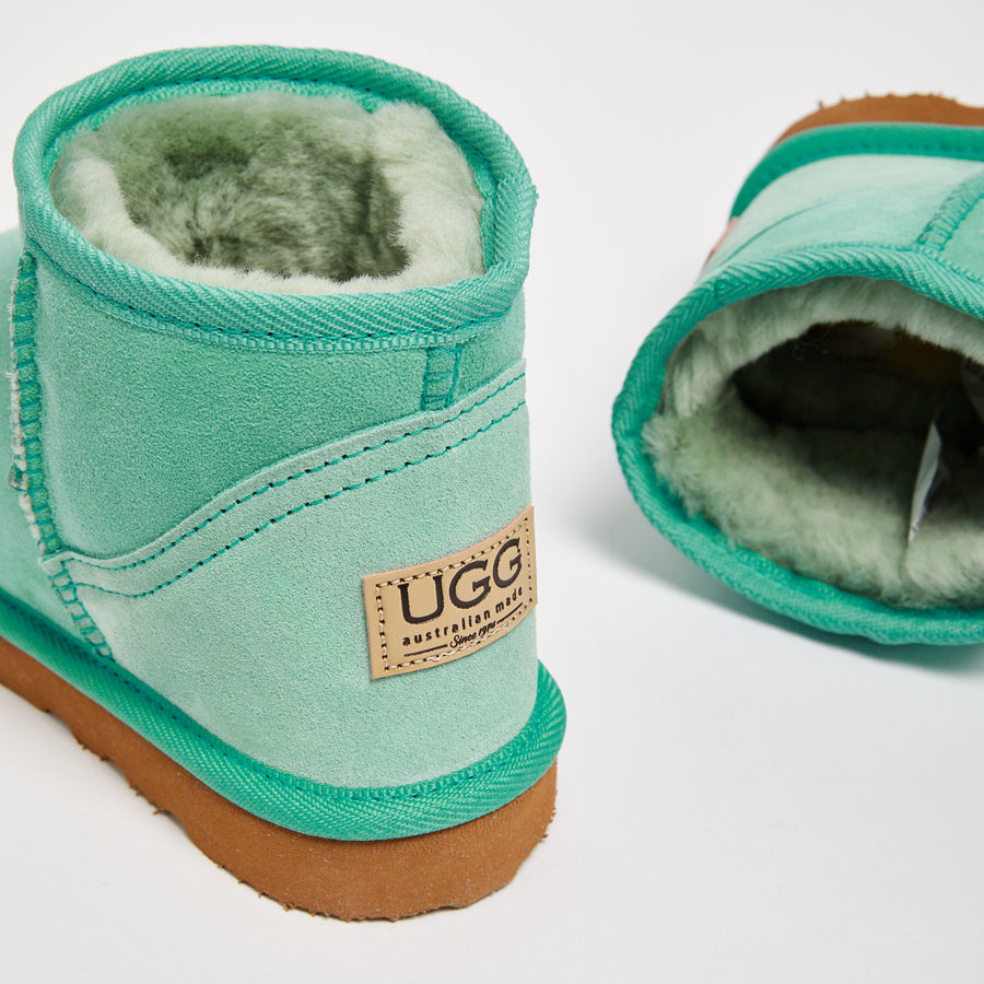 Green uggs women's best sale shoes