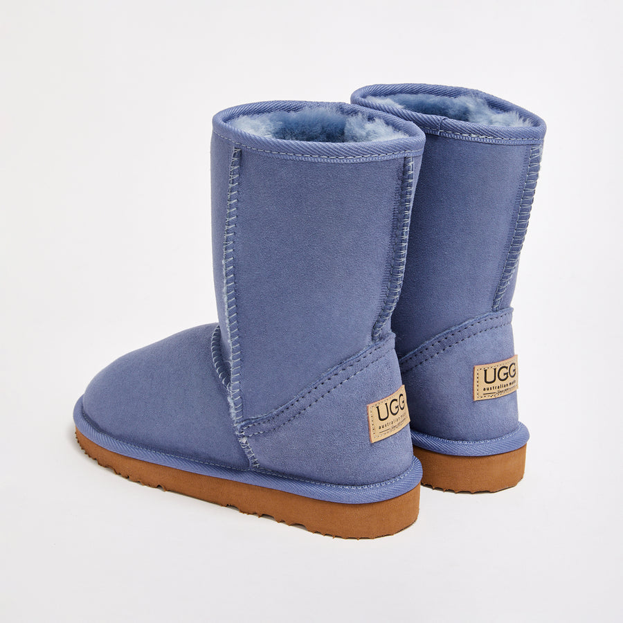 Baby blue on sale uggs womens